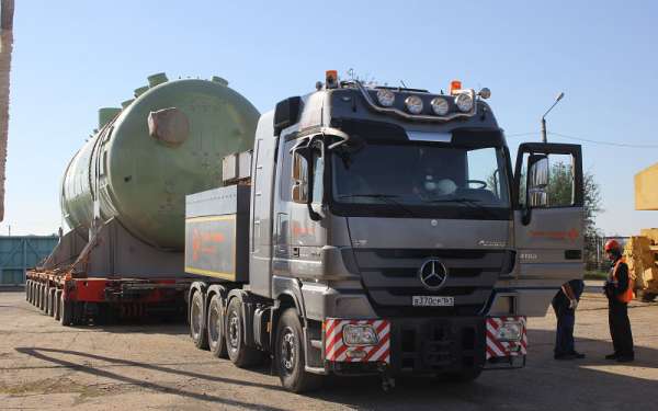 Transportation of a set of steam generators on the territory of Volgodonsk